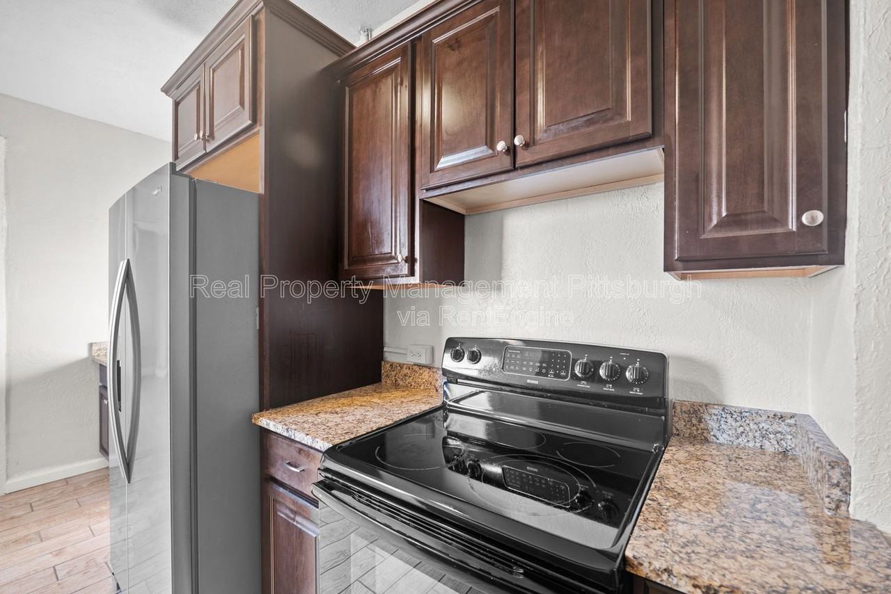3053 Brereton St #2 - Photo 3 of 25