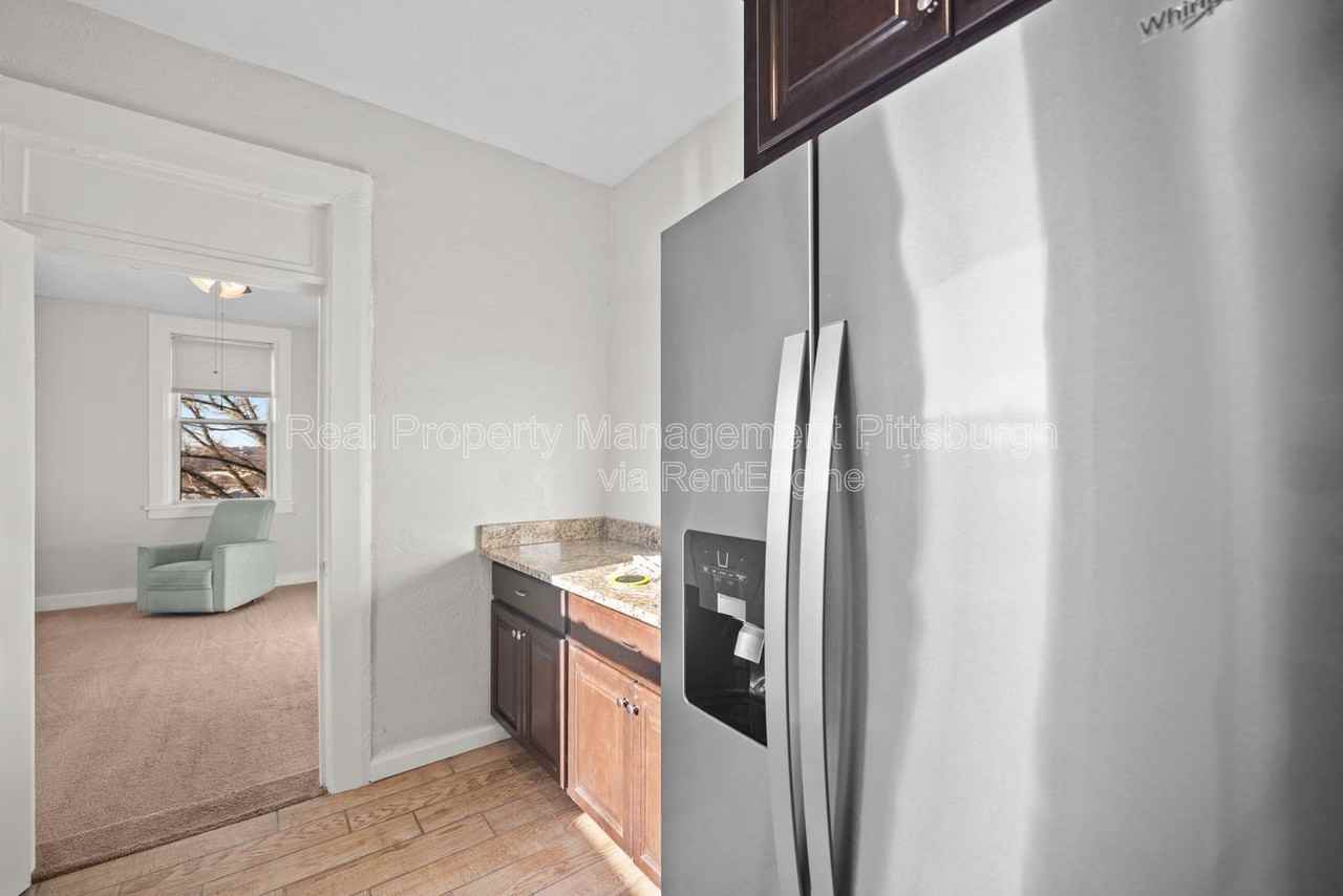 3053 Brereton St #2 - Photo 5 of 25
