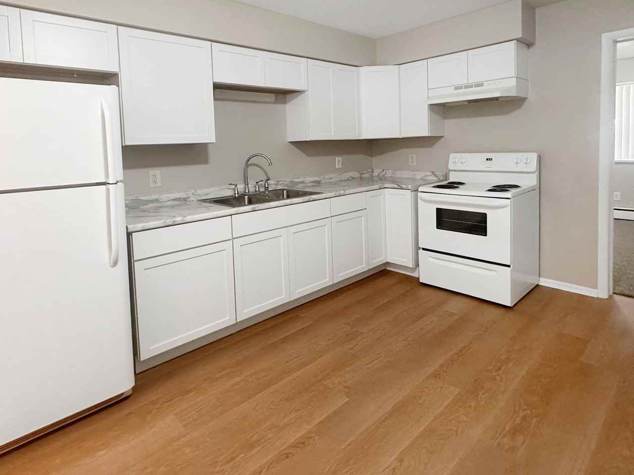 1605 Bacon Ave #1 - Photo 4 of 11