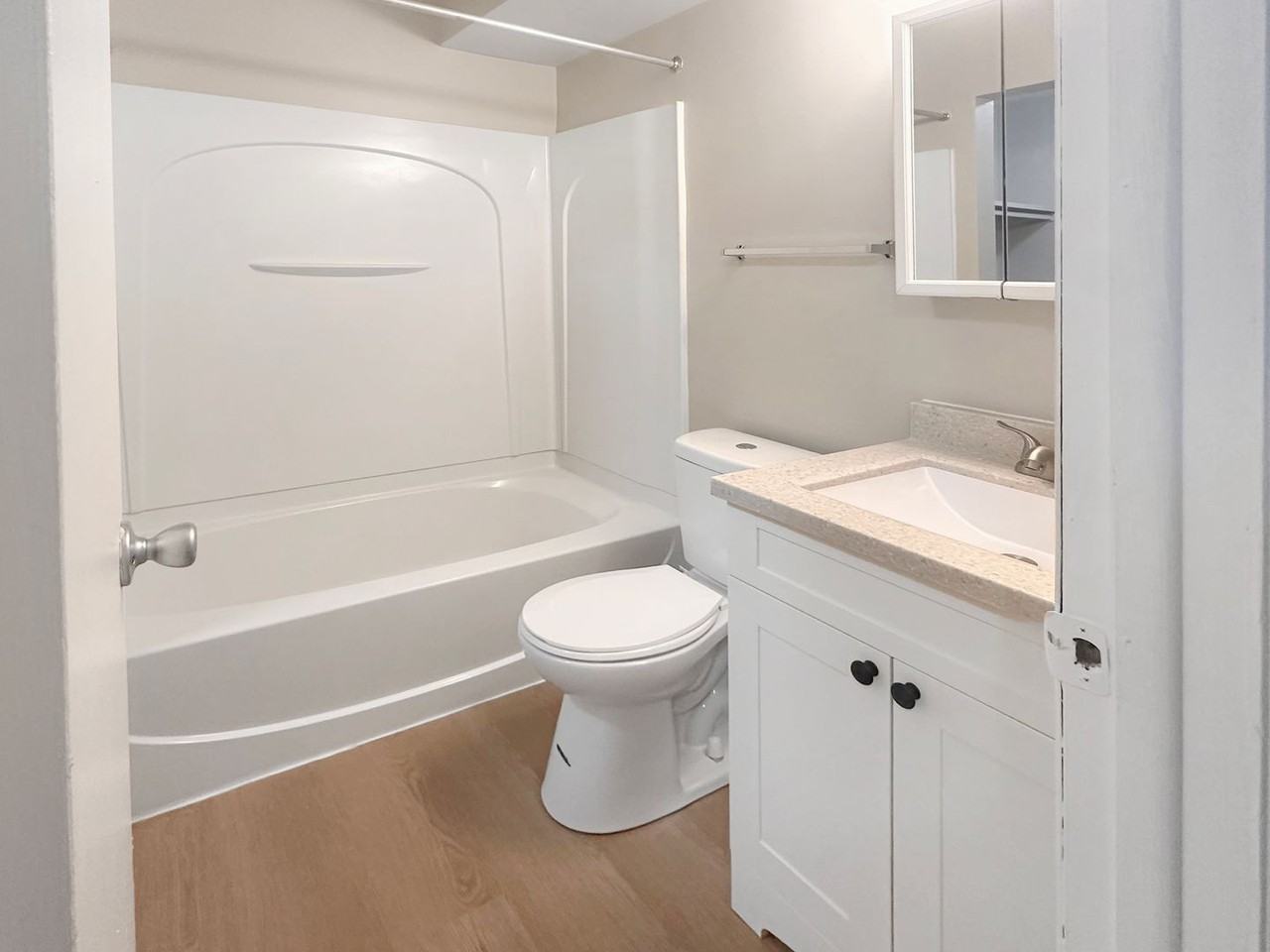 1605 Bacon Ave #1 - Photo 7 of 11
