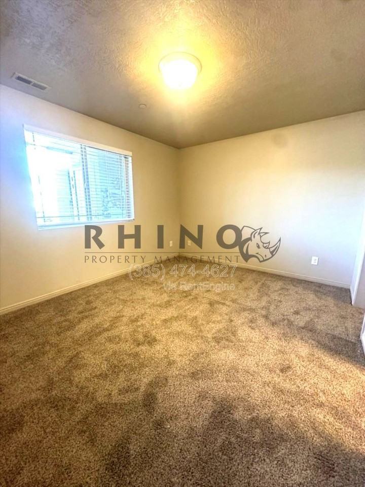 6941 S Village River Ln #I03 - Photo 5 of 12