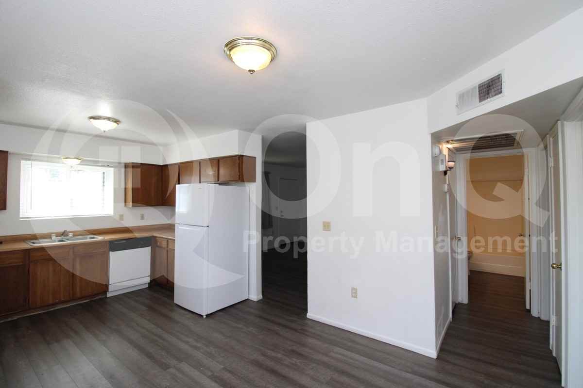 3102 E Cicero St #202 - Photo 3 of 11