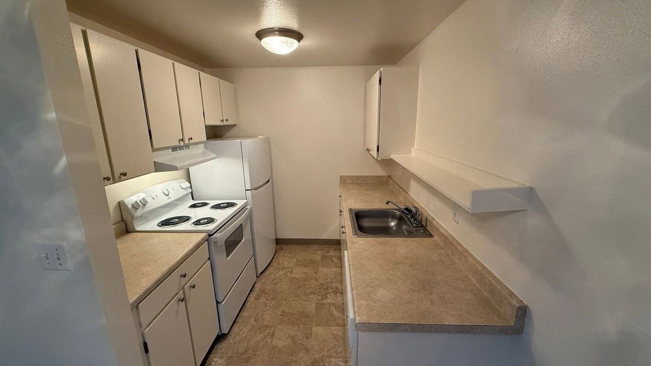 323 Senate St Nw - Photo 5 of 22