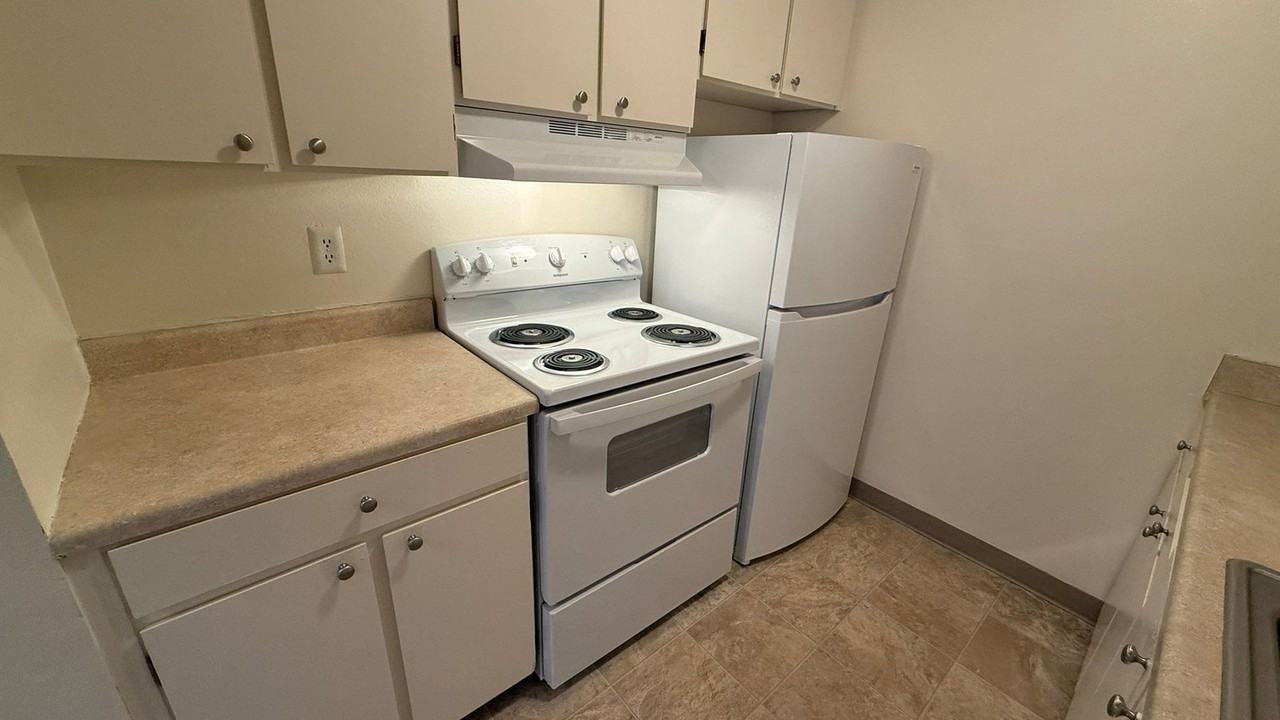 323 Senate St Nw - Photo 6 of 22