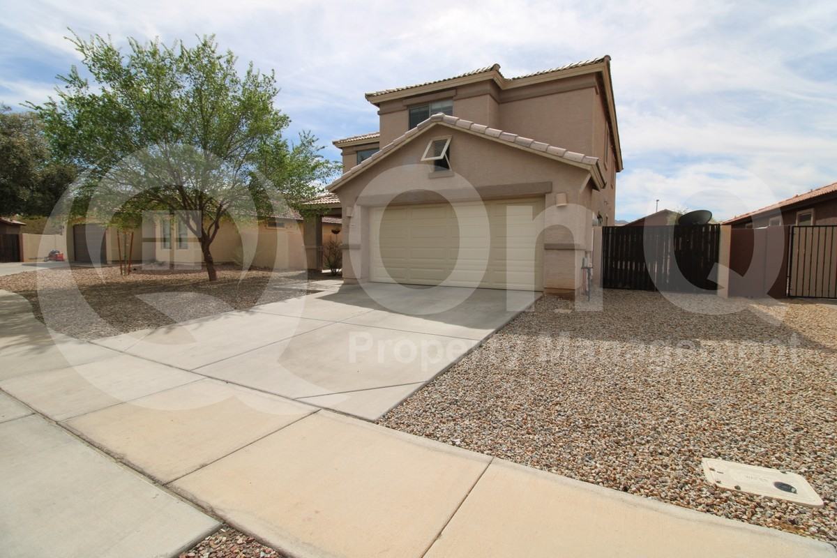 3543 E Aris Dr - Photo 2 of 31