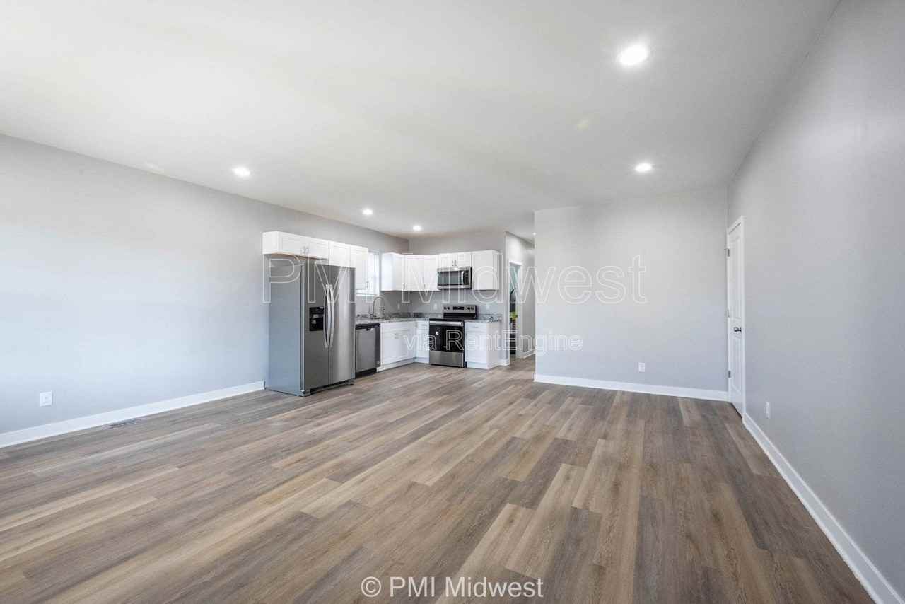 151 Harlan St #A - Photo 5 of 37