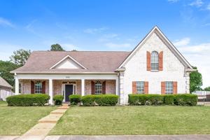 featured image of 7838 Alexanders Crossing Dr