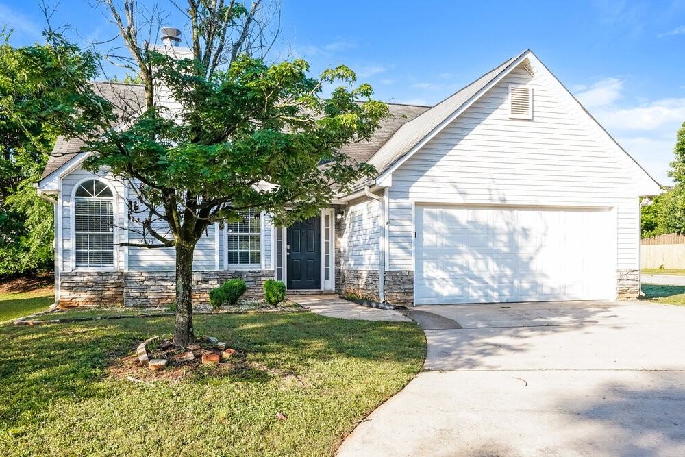 1785 Neighborhood Walk - Photo 3 of 16