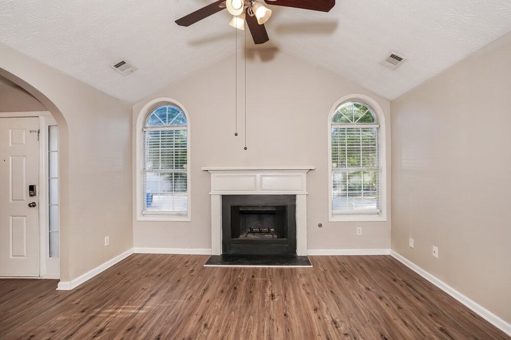 1785 Neighborhood Walk - Photo 4 of 16