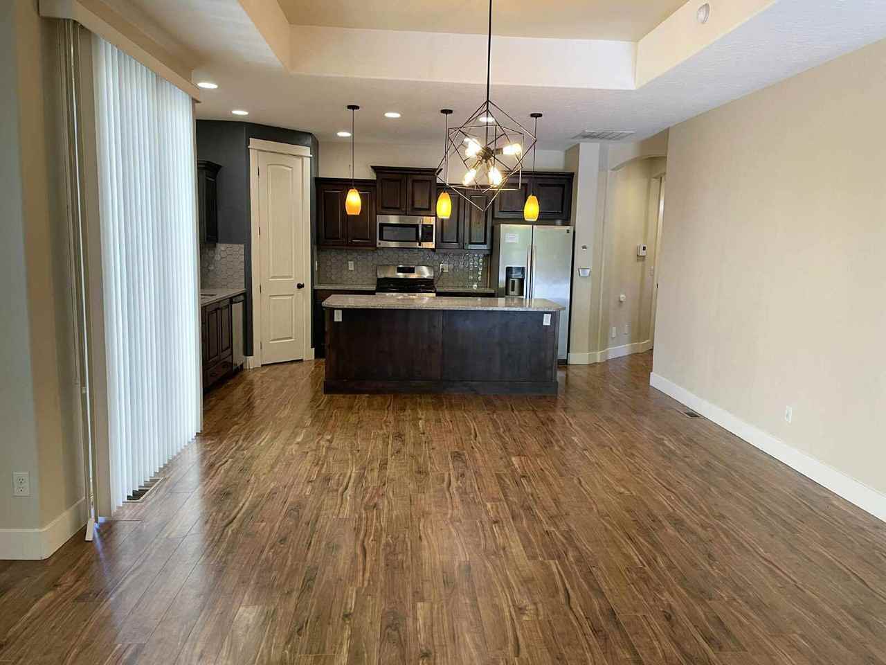 2862 N Centrepoint Way - Photo 4 of 50