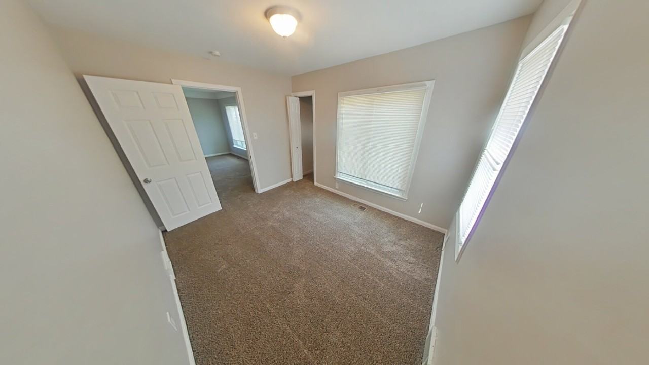 27881 Oneil St - Photo 3 of 10