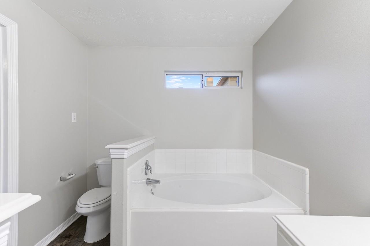 2434 Montana Blue Dr - Photo 4 of 18