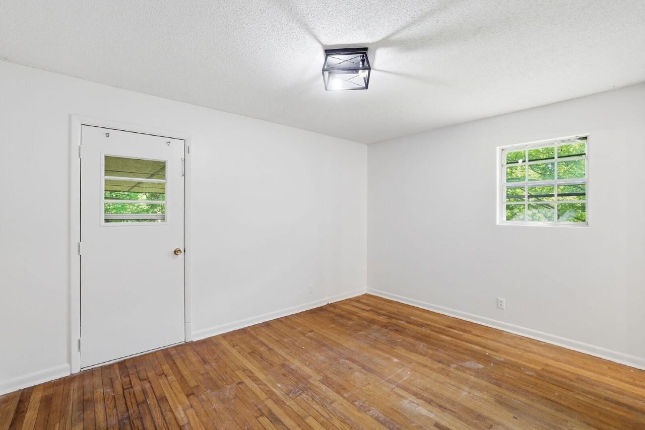 5246 Old Hixson Pike - Photo 5 of 22