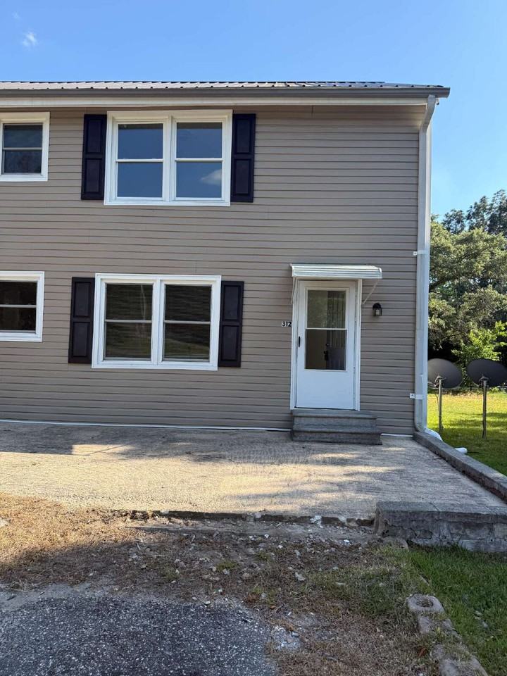 312 Westview Loop - Photo 2 of 15
