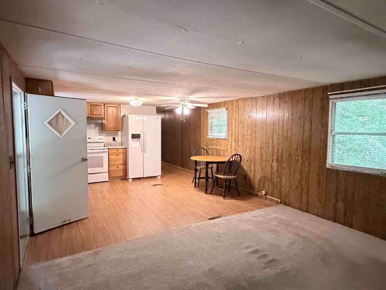 87 Hicks Lake Dr - Photo 2 of 20