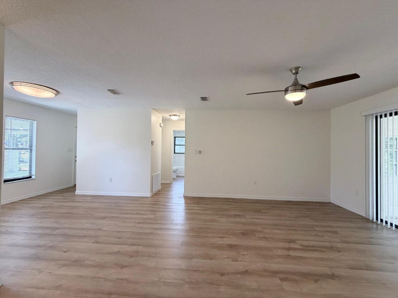 11 Bahia Court Loop - Photo 6 of 33
