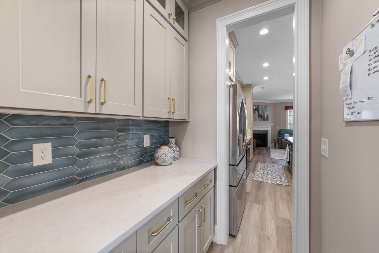 5007 Sunny Creek Ln - Photo 5 of 31