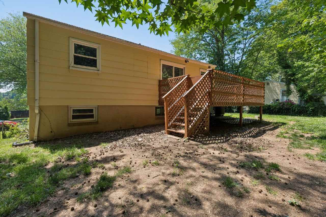14197 Fullerton Rd - Photo 6 of 26
