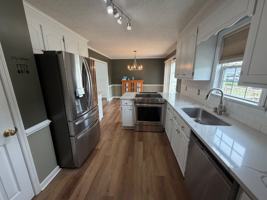featured image of 102 N Woodridge Dr