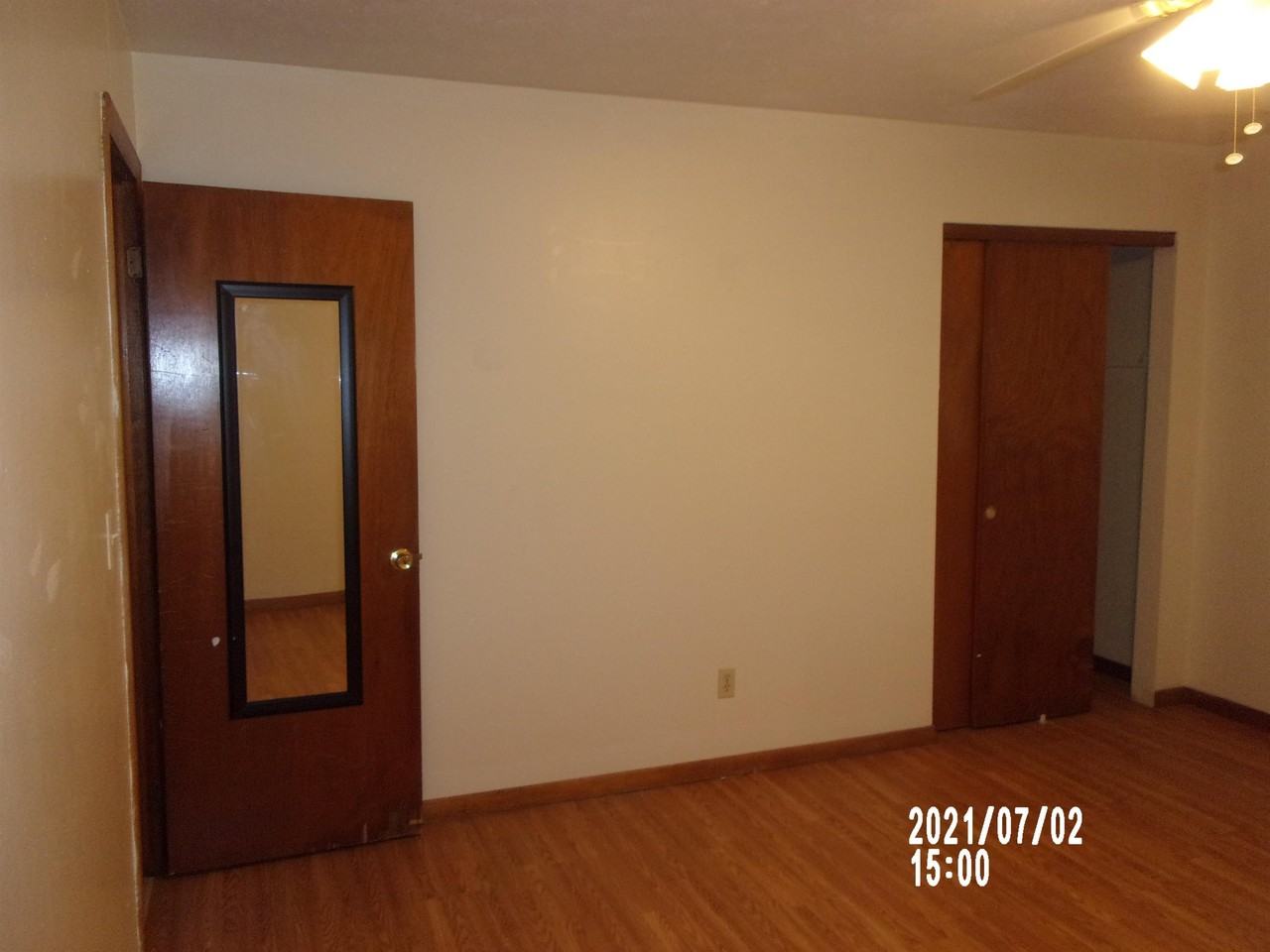 475 Brentwood Ave #B475 - Photo 3 of 10