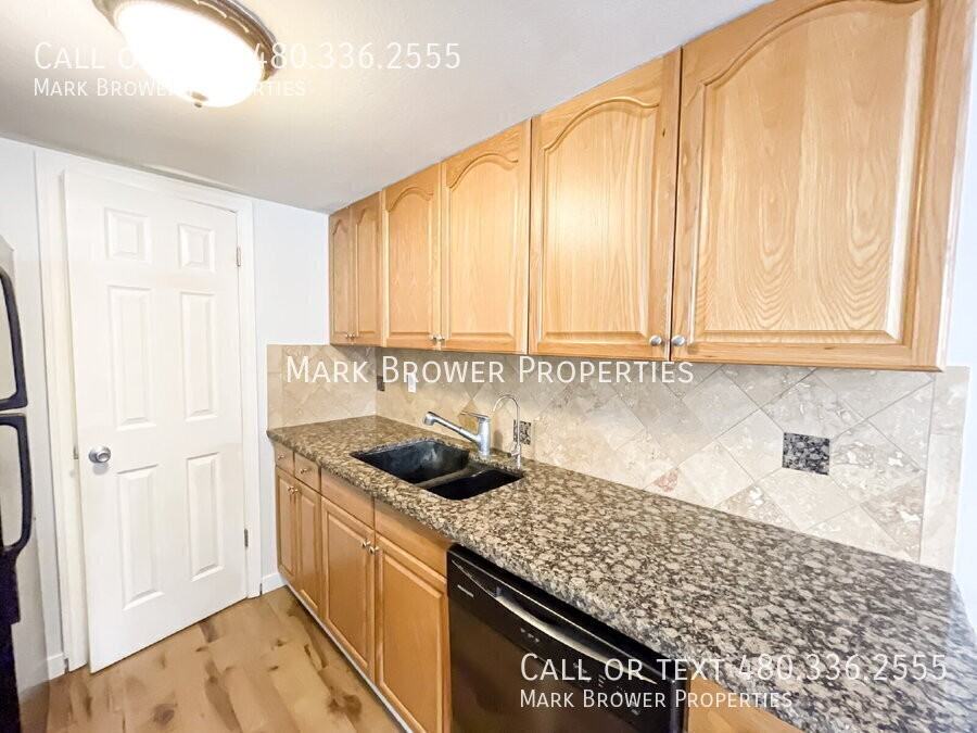 8113 E Glenrosa Ave - Photo 4 of 18