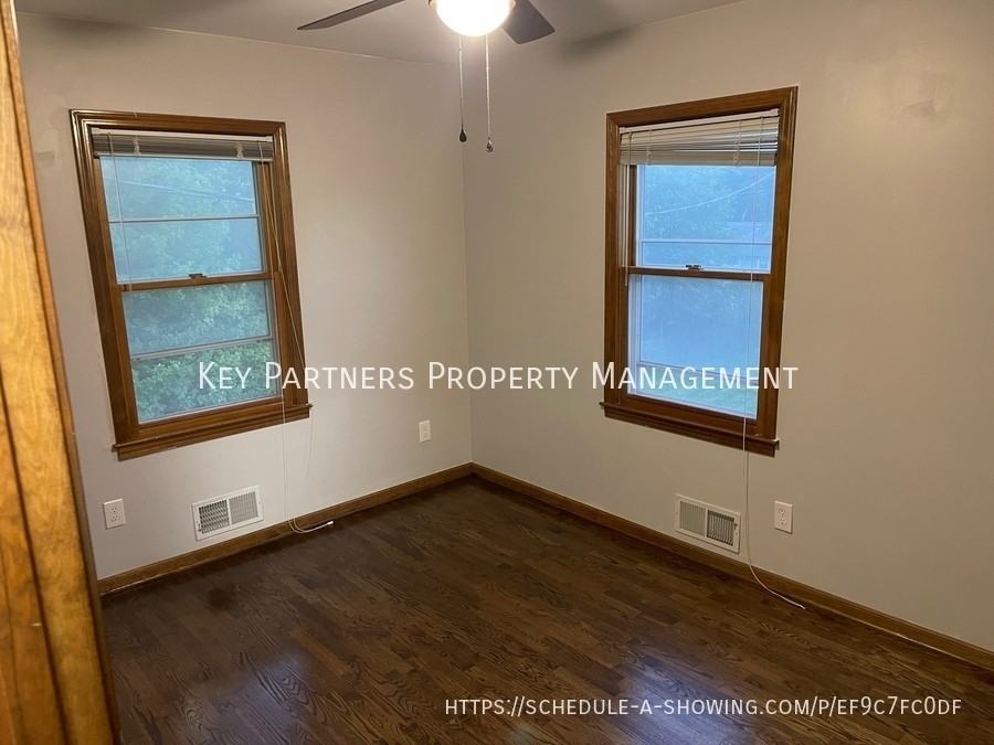501 Ne 88th St - Photo 7 of 17