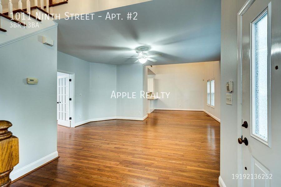 1011 9th St #2 - Photo 4 of 35