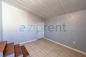 featured image of 1050 Sw 131st Ave