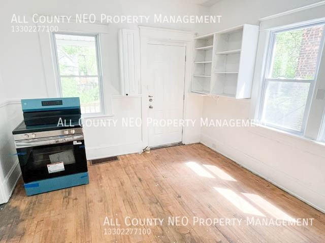 7505 Lawnview Ave - Photo 3 of 25
