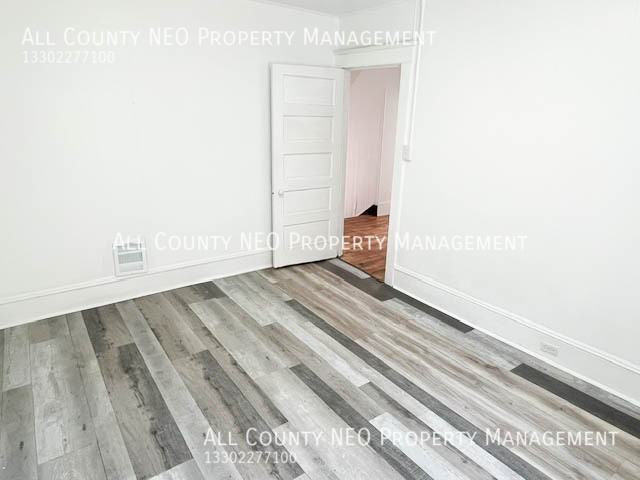 7505 Lawnview Ave - Photo 7 of 25