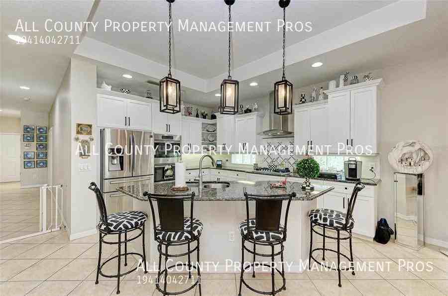 7603 Charleston St - Photo 6 of 29