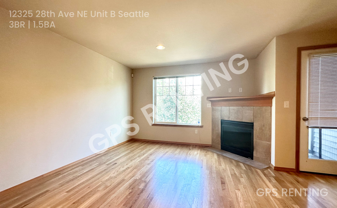 12325 28th Ave Ne #B - Photo 4 of 13