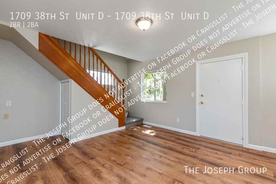 1709 38th St Unit D - Photo 5 of 30