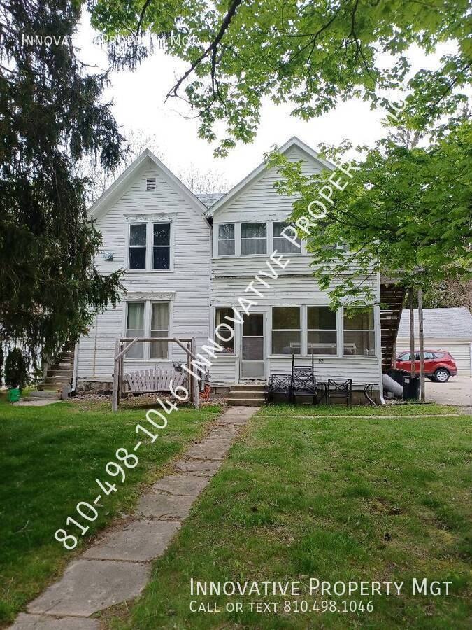 302 Pine St #3 - Photo 2 of 10