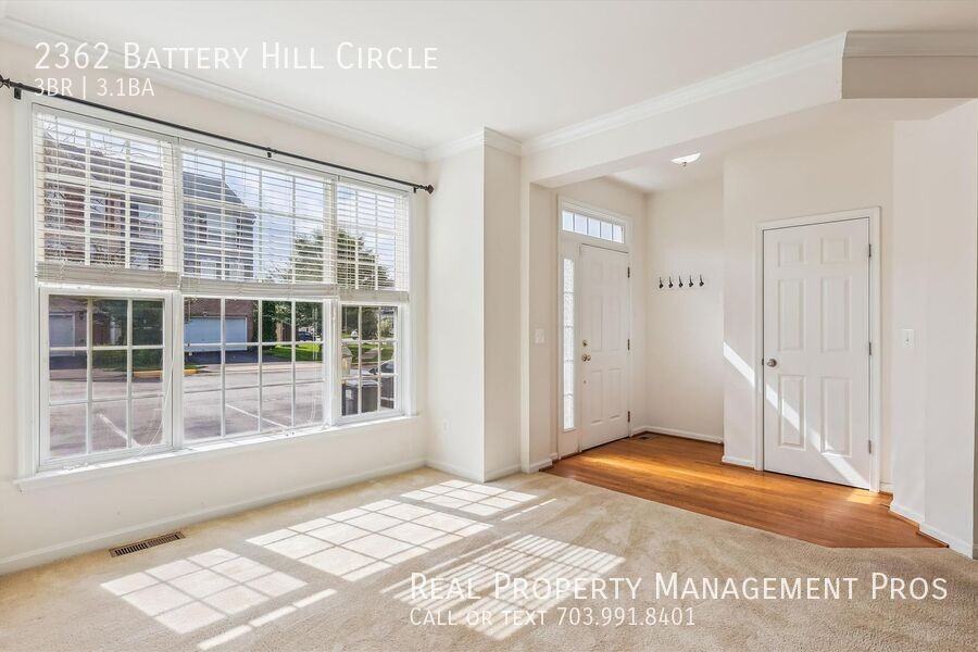 2362 Battery Hill Cir - Photo 2 of 29