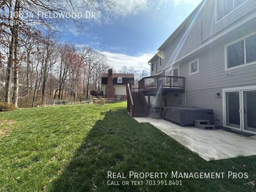 10834 Fieldwood Dr - Photo 4 of 5