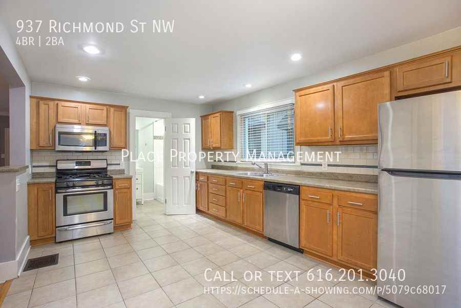937 Richmond St Nw - Photo 4 of 23