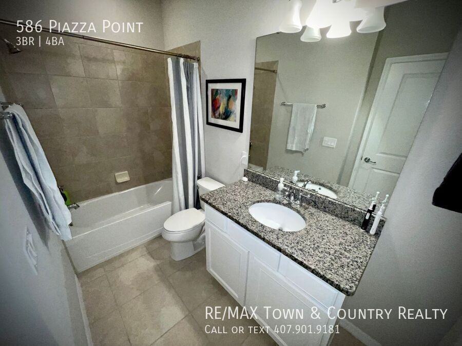 586 Piazza Pt - Photo 7 of 44