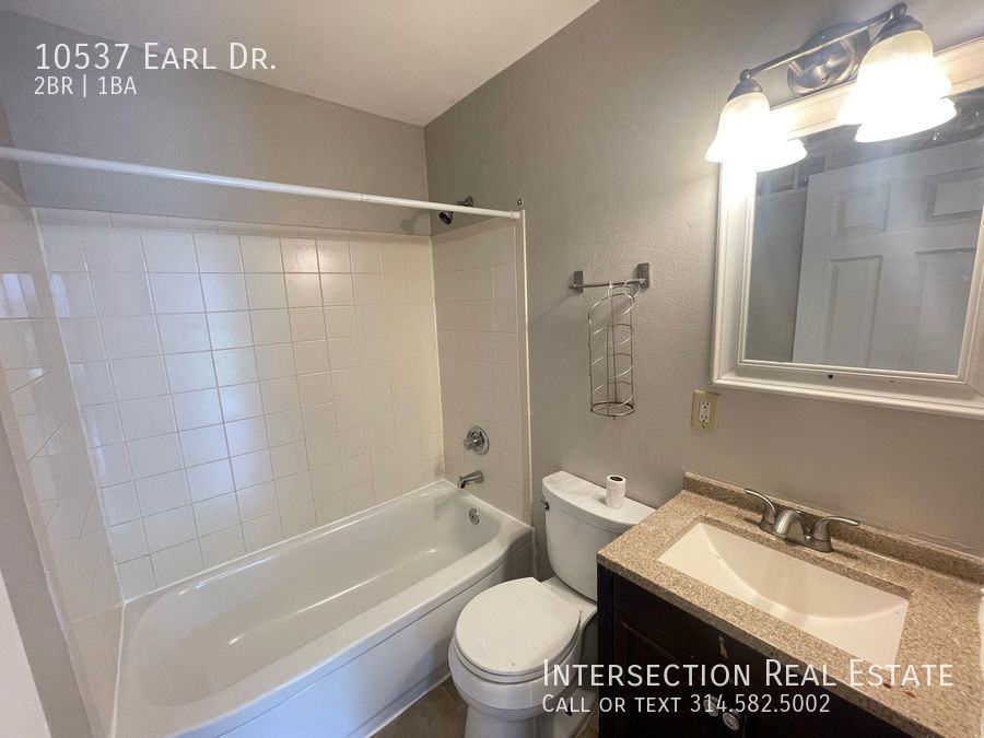 10537 Earl Dr - Photo 5 of 10