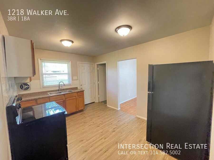 1218 Walker Ave - Photo 6 of 17