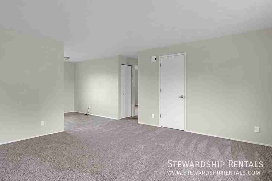 1154 Grant Aly - Photo 5 of 16