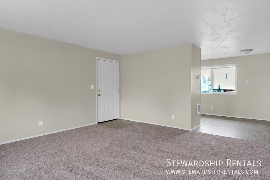 1154 Grant Aly - Photo 6 of 16