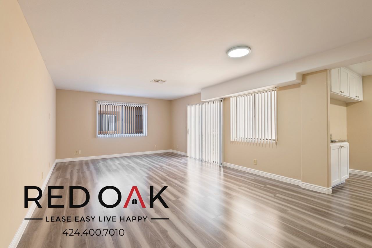 1248 W Gardena Blvd #3 - Photo 6 of 22
