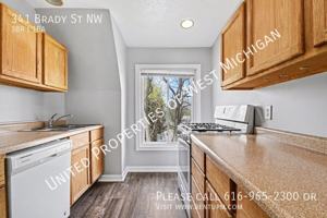 featured image of 341 Brady St Nw