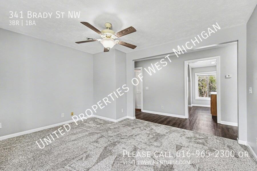 341 Brady St Nw - Photo 4 of 13
