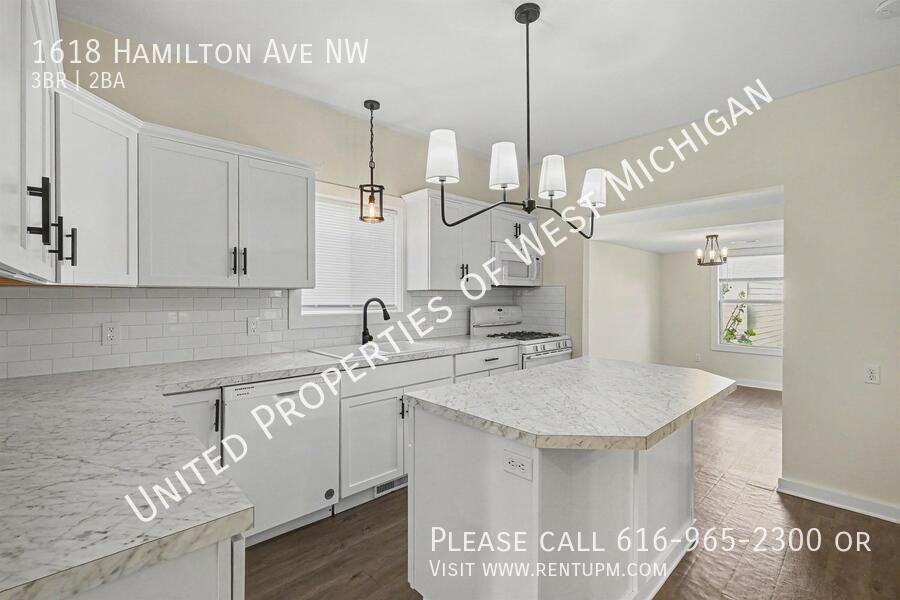 1618 Hamilton Ave Nw - Photo 6 of 17