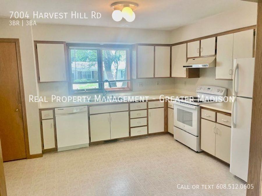7004 Harvest Hill Rd - Photo 2 of 17