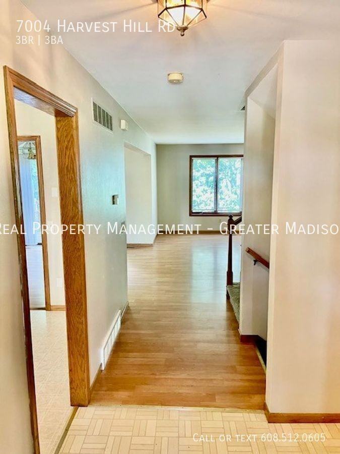 7004 Harvest Hill Rd - Photo 7 of 17