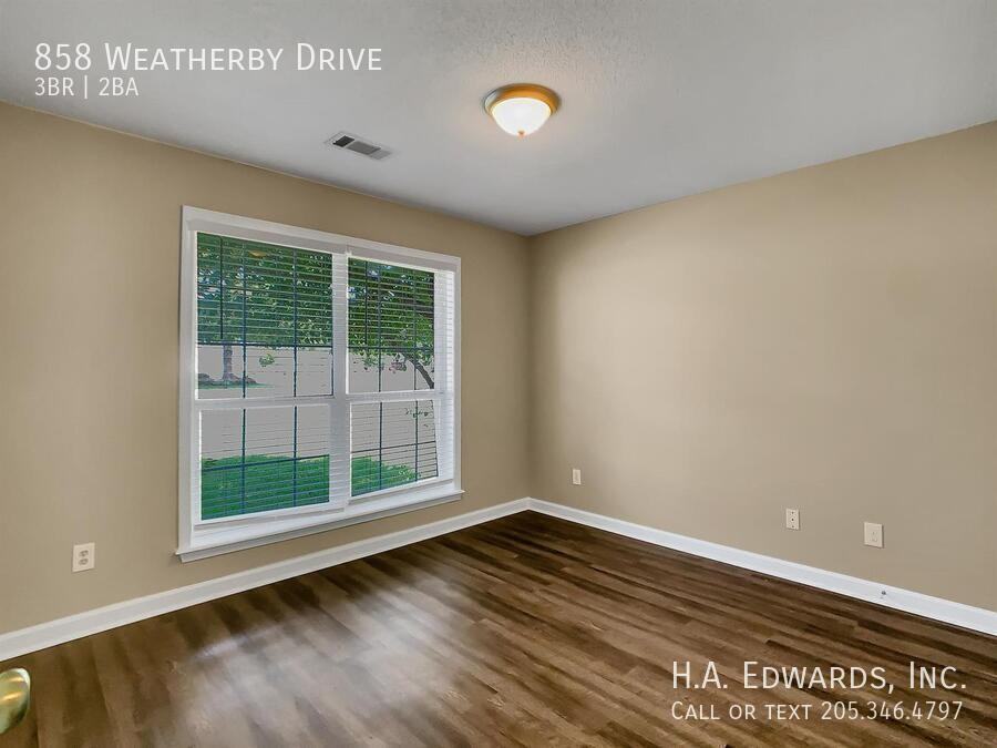 858 Weatherby Dr - Photo 6 of 18