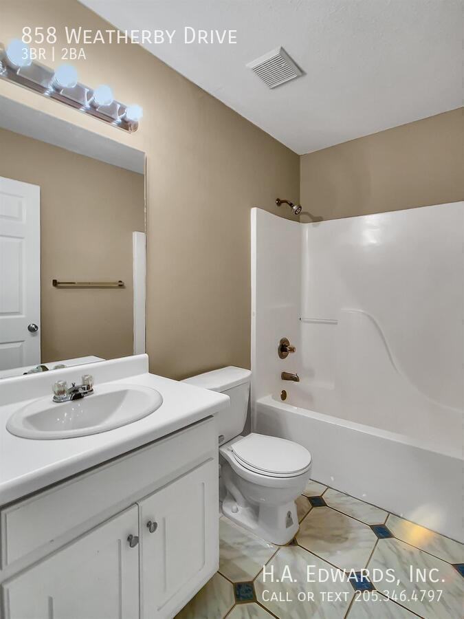 858 Weatherby Dr - Photo 7 of 18